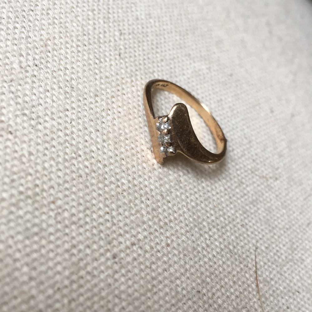 Diamond ring